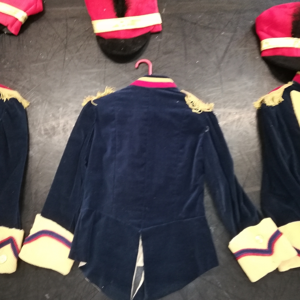 Lot of 7 soldier coats - Picture 3 of 4